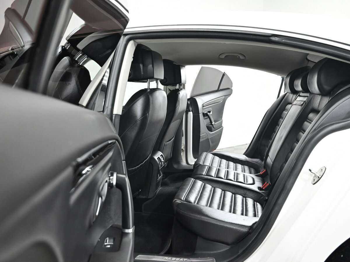 Б/У Фольксваген Пассат ЦЦ 2012 года. Фото: #4