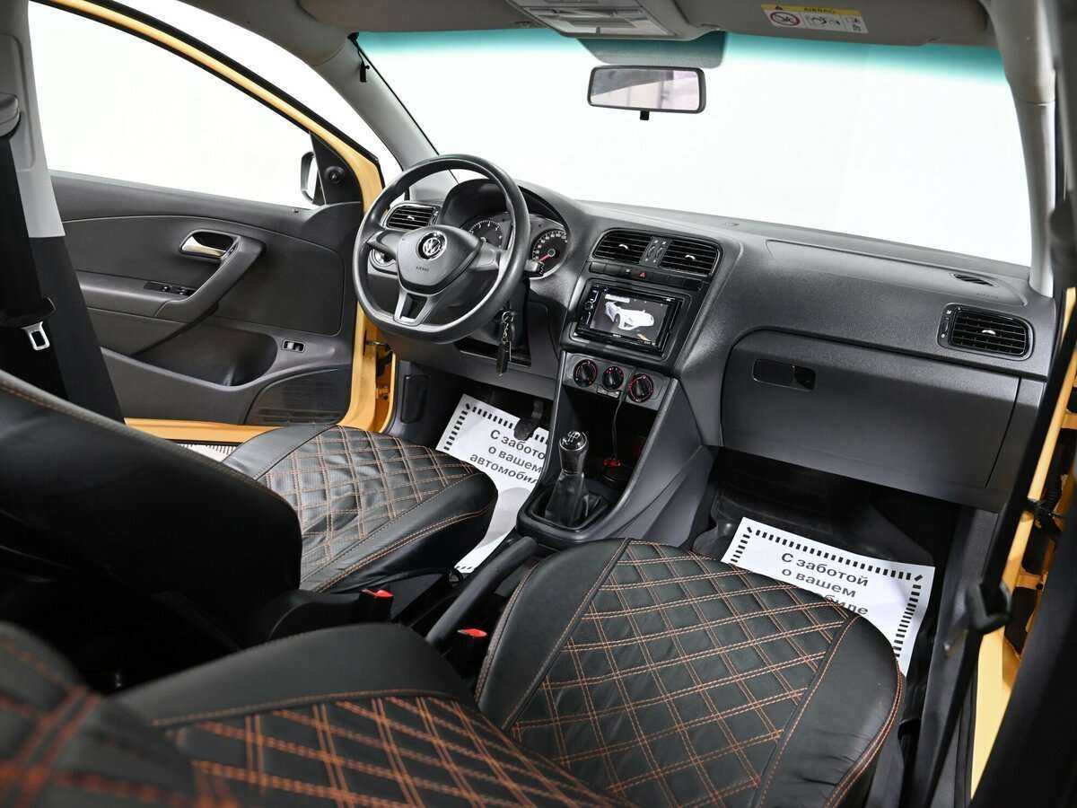 Б/У Фольксваген Поло 2017 года. Фото: #7