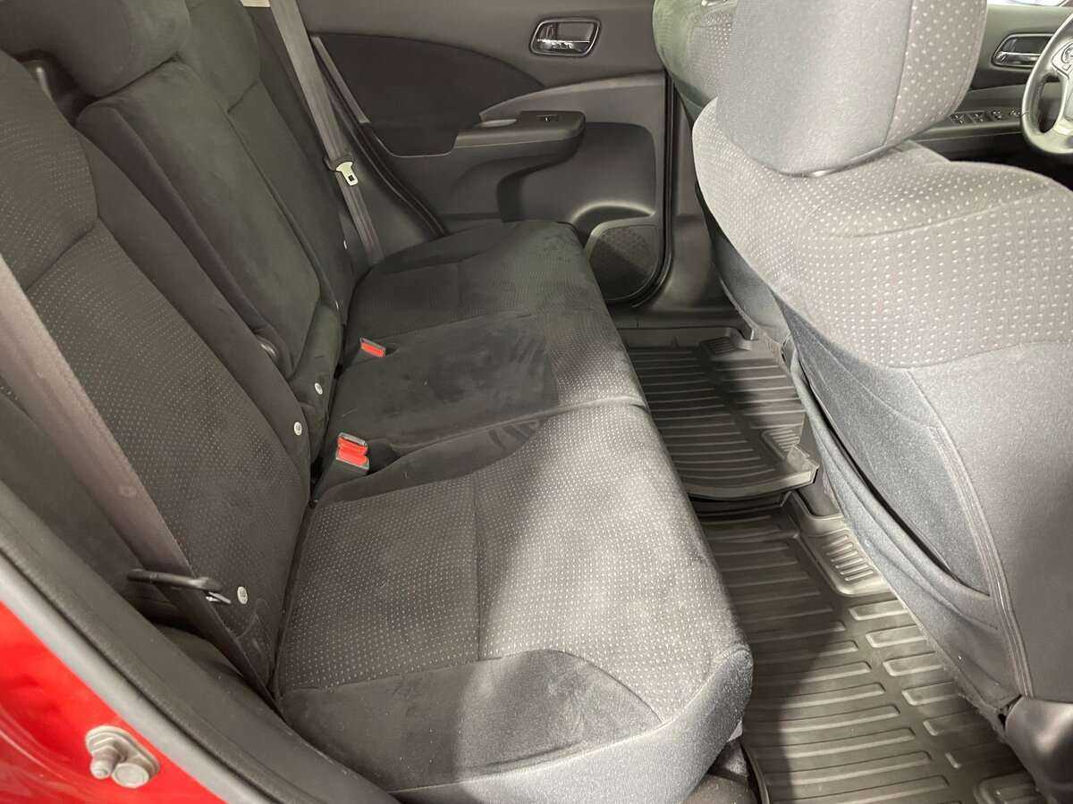 Б/У Хонда ЦР-В 2013 года. Фото: #22