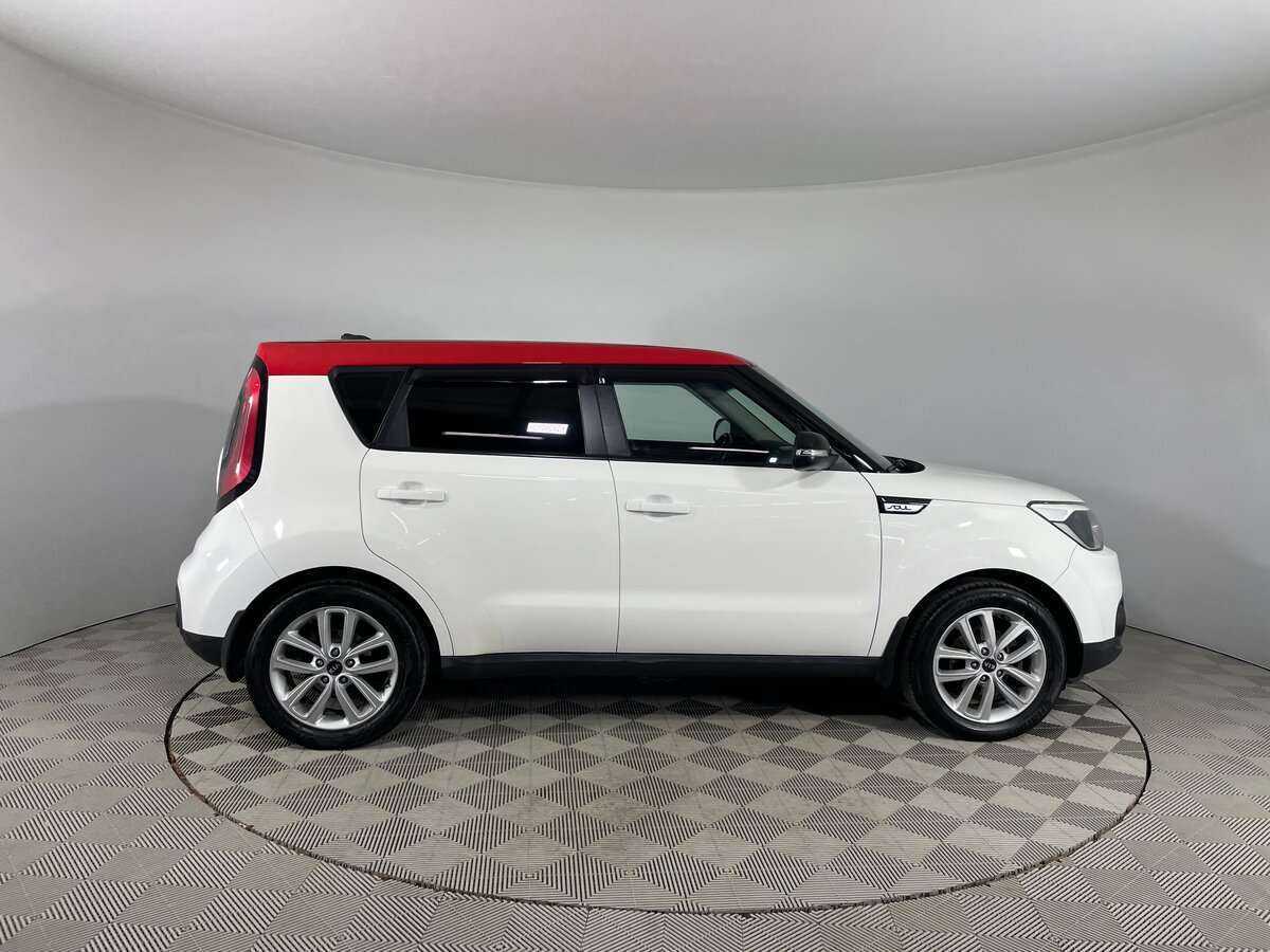 Б/У Киа Соул 2018 года. Фото: #3