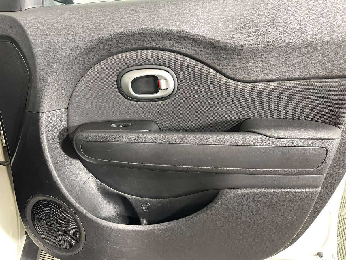 Б/У Киа Соул 2018 года. Фото: #20