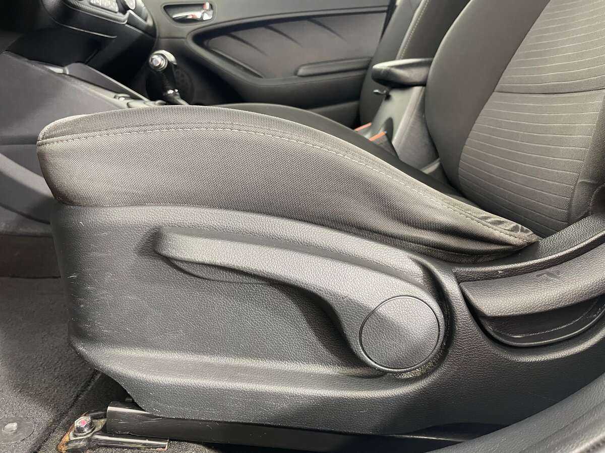 Б/У Киа Церато 2014 года. Фото: #18