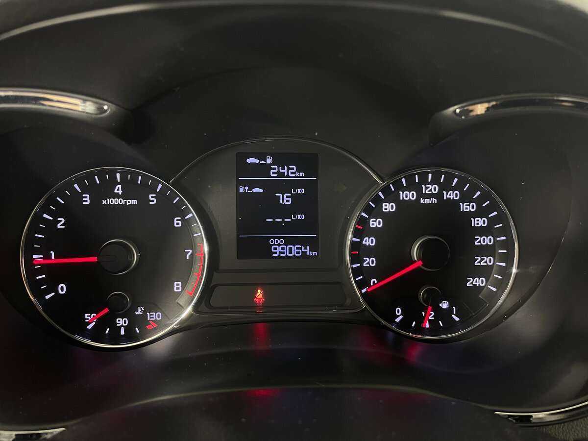 Б/У Киа Церато 2015 года. Фото: #10