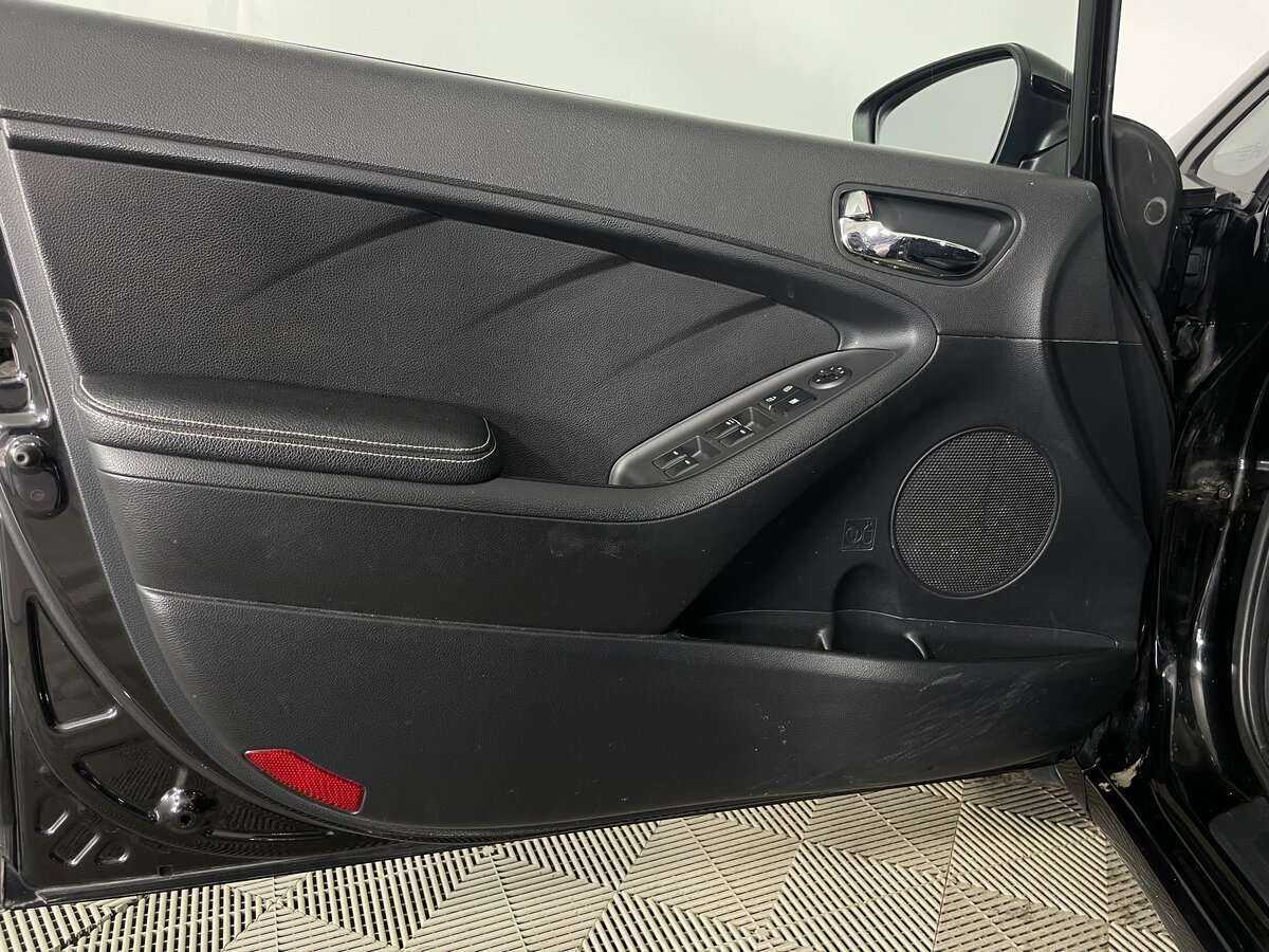 Б/У Киа Церато 2015 года. Фото: #18