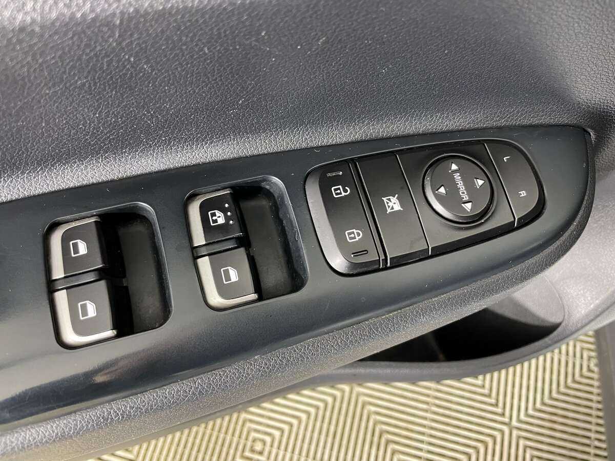 Б/У Киа Рио 2020 года. Фото: #17