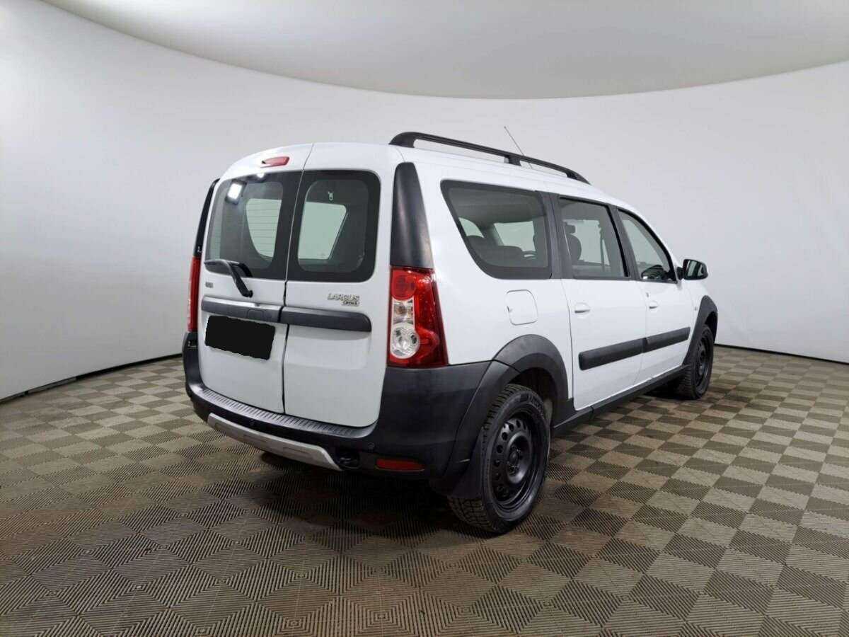 Б/У Лада (ВАЗ) Ларгус 2019 года. Фото: #4