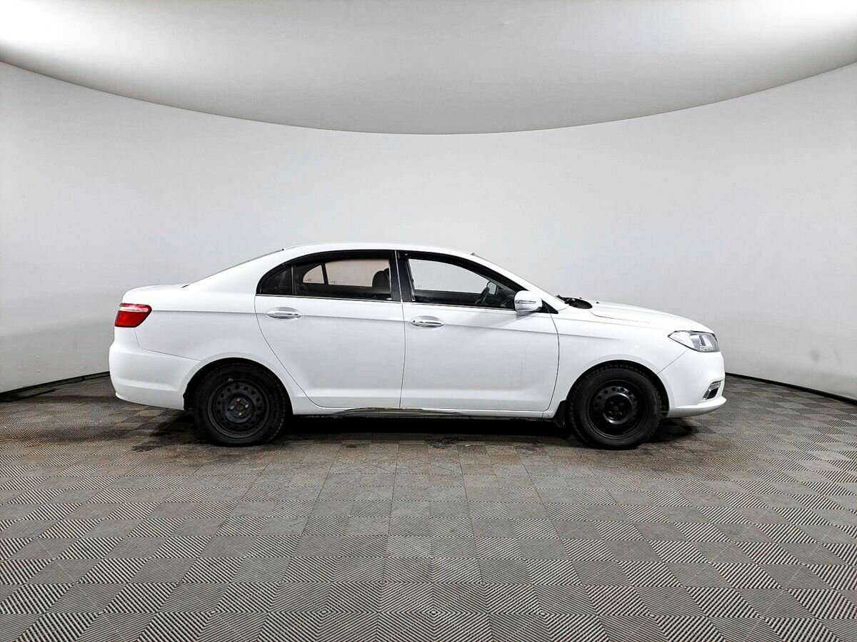 Б/У Лифан Солано 2016 года. Фото: #3