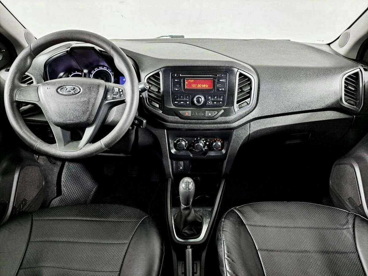 Б/У Лада (ВАЗ) ИКСРЭЙ 2017 года. Фото: #11