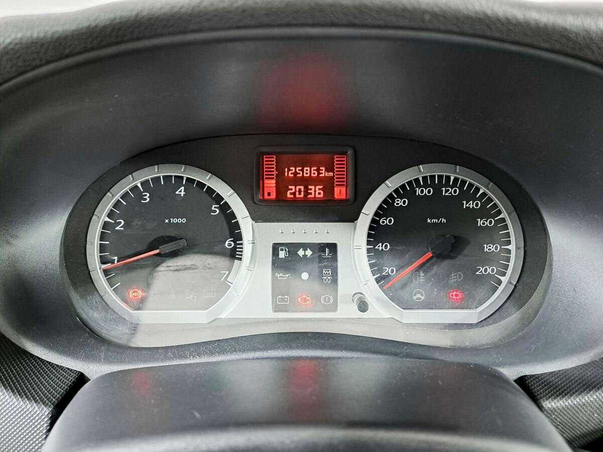 Б/У Лада (ВАЗ) Ларгус 2018 года. Фото: #8