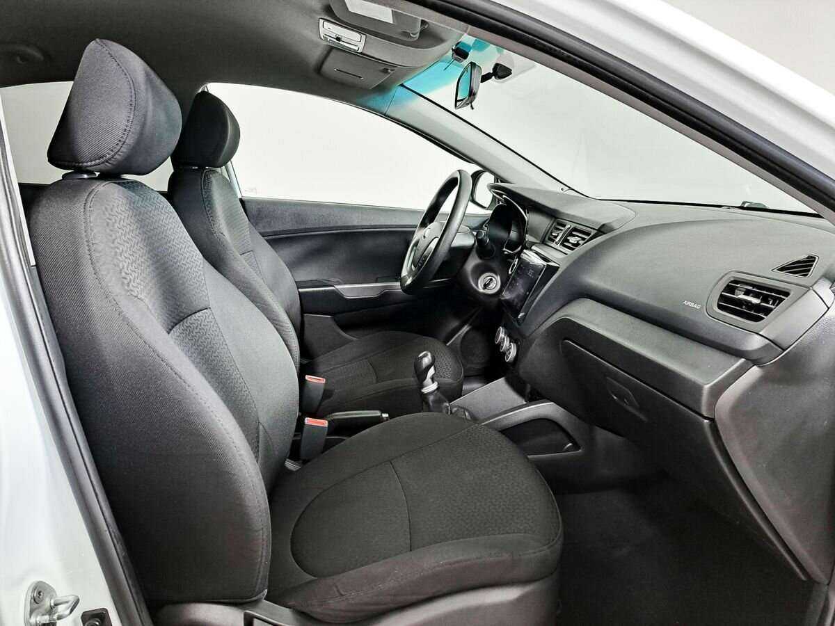 Б/У Киа Рио 2016 года. Фото: #8