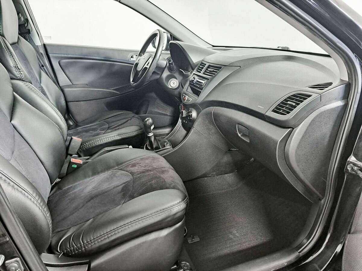 Б/У Хендай Солярис 2012 года. Фото: #6