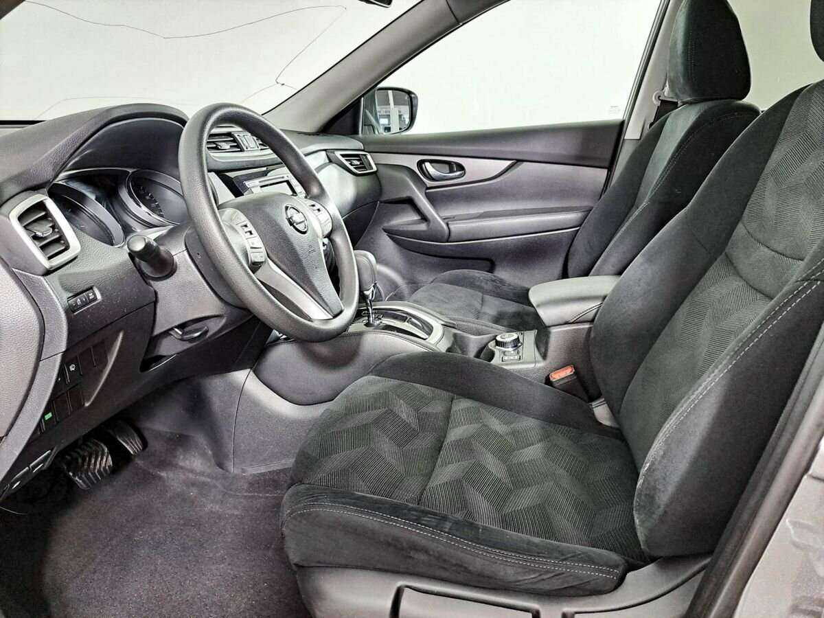 Б/У Ниссан Икс-Трейл 2015 года. Фото: #13