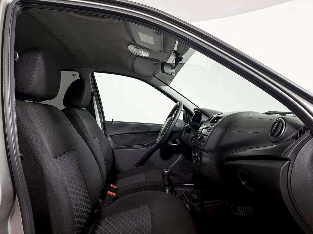 Б/У Лада (ВАЗ) Гранта 2019 года. Фото: #8