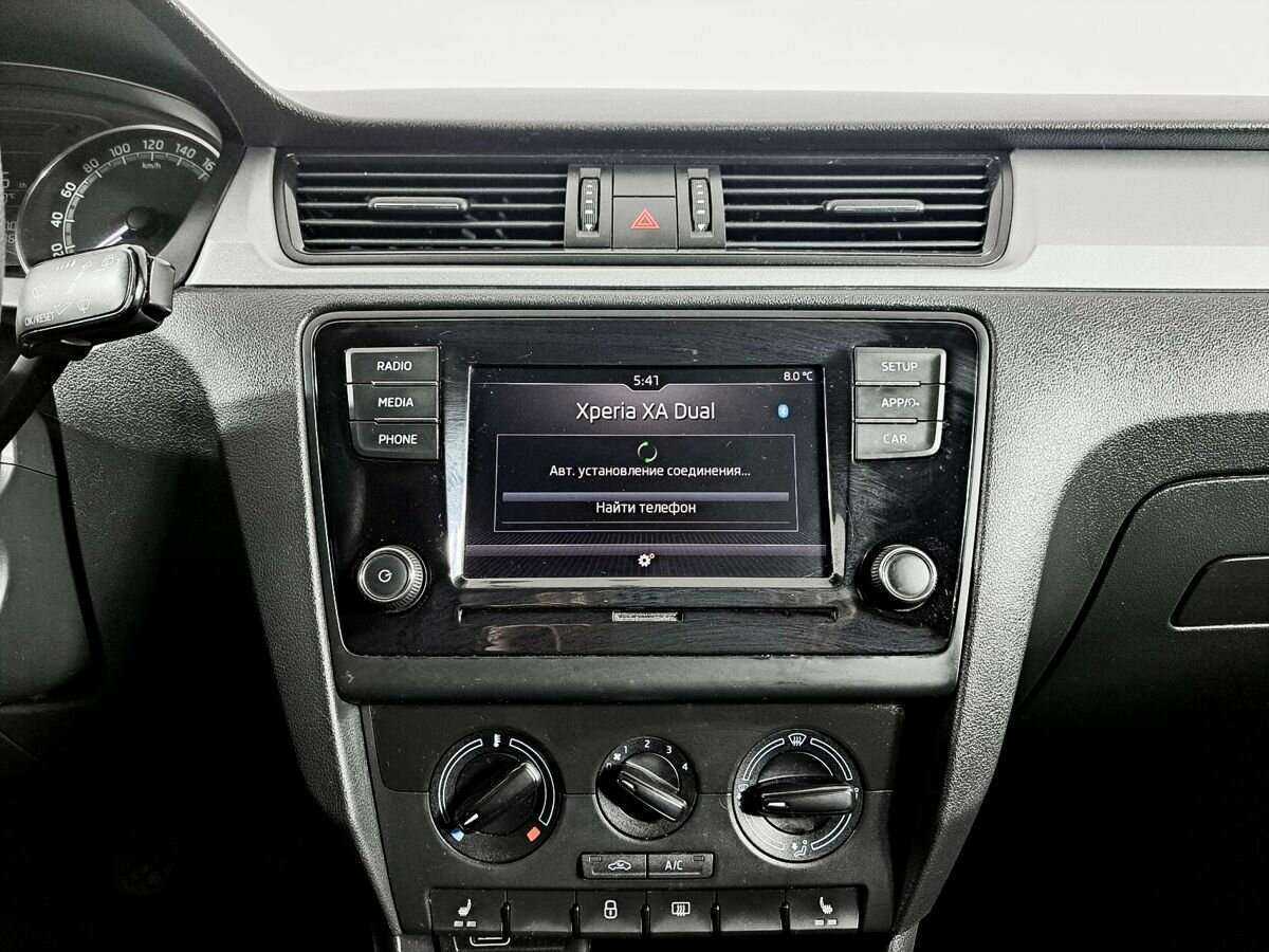 Б/У Шкода Рапид 2019 года. Фото: #10