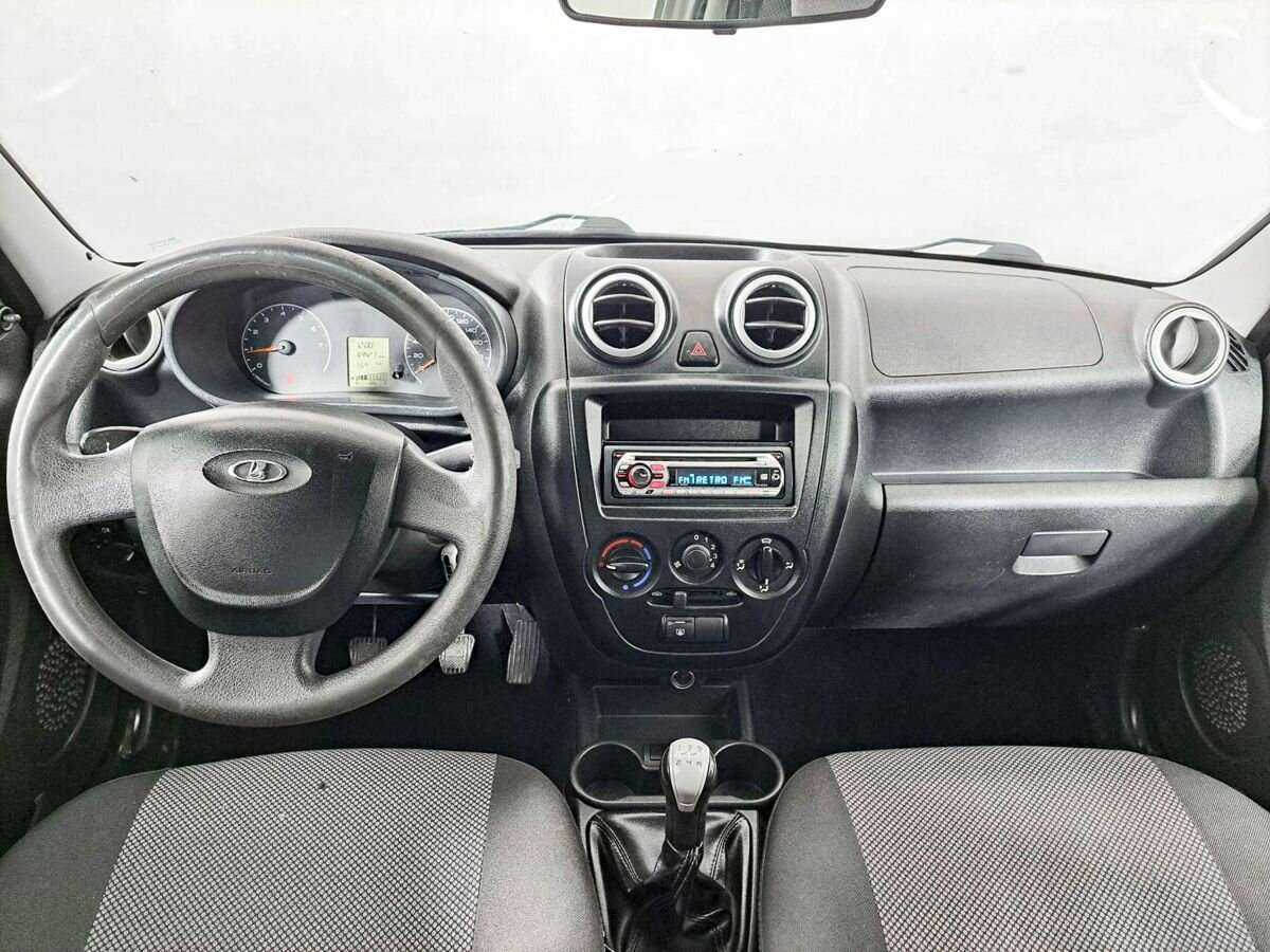 Б/У Лада (ВАЗ) Гранта 2017 года. Фото: #12