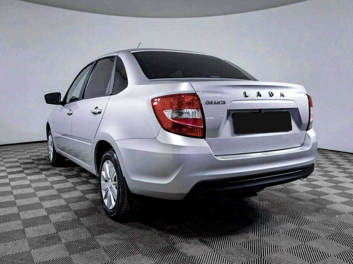 Б/У Лада (ВАЗ) Гранта 2022 года. Фото: #6