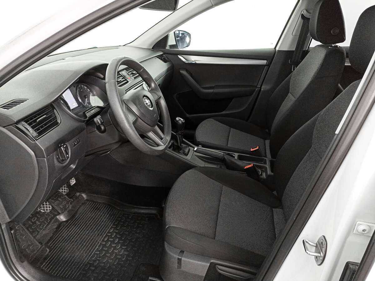 Б/У Шкода Октавия 2016 года. Фото: #13