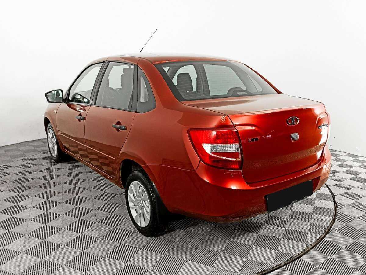 Б/У Лада (ВАЗ) Гранта 2018 года. Фото: #6