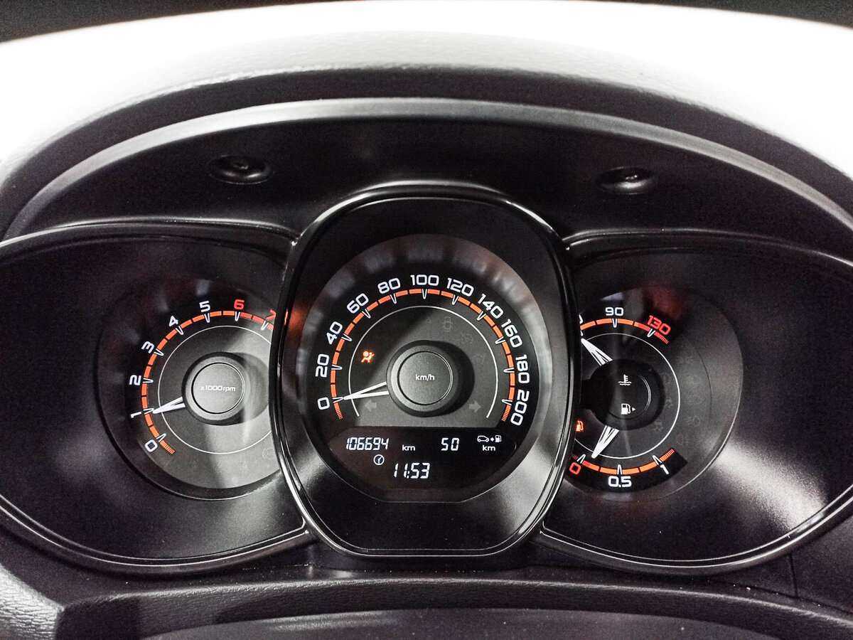 Б/У Лада (ВАЗ) Веста 2018 года. Фото: #10