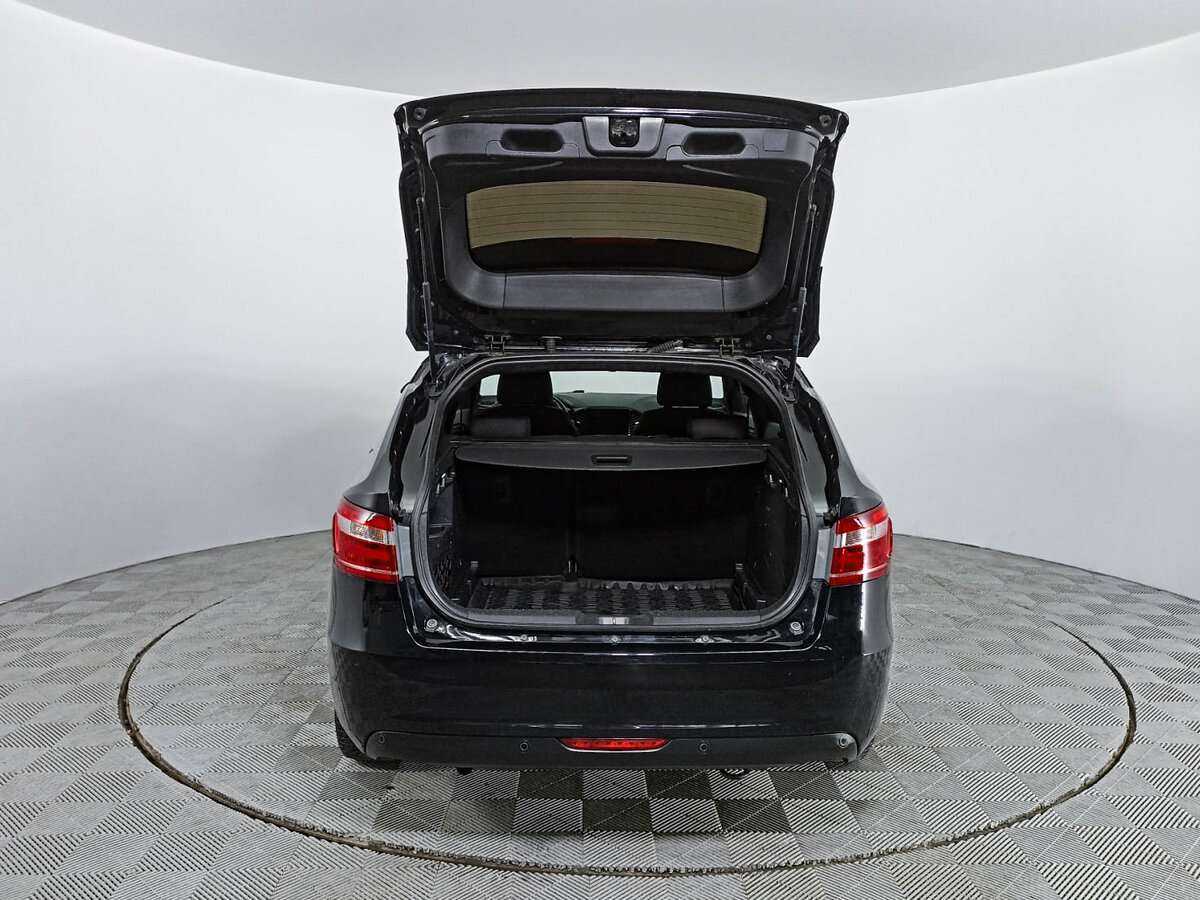 Б/У Лада (ВАЗ) Веста 2020 года. Фото: #9