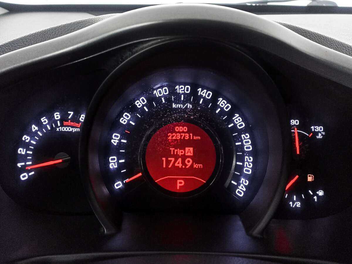 Б/У Киа Спортейдж 2012 года. Фото: #8