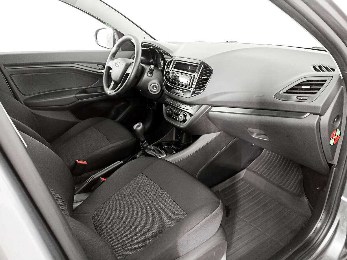 Б/У Лада (ВАЗ) Веста 2019 года. Фото: #6