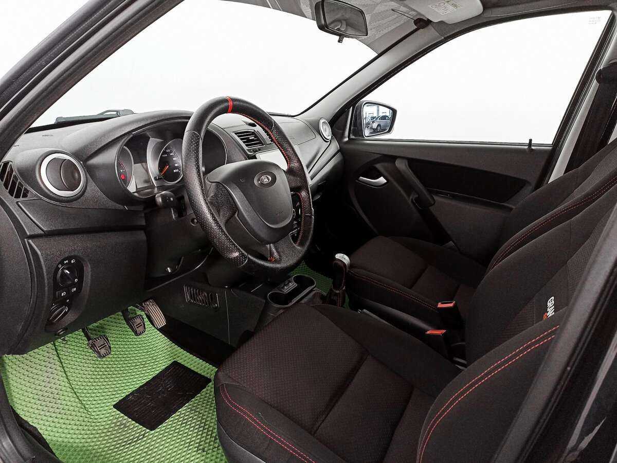 Б/У Лада (ВАЗ) Гранта 2017 года. Фото: #11