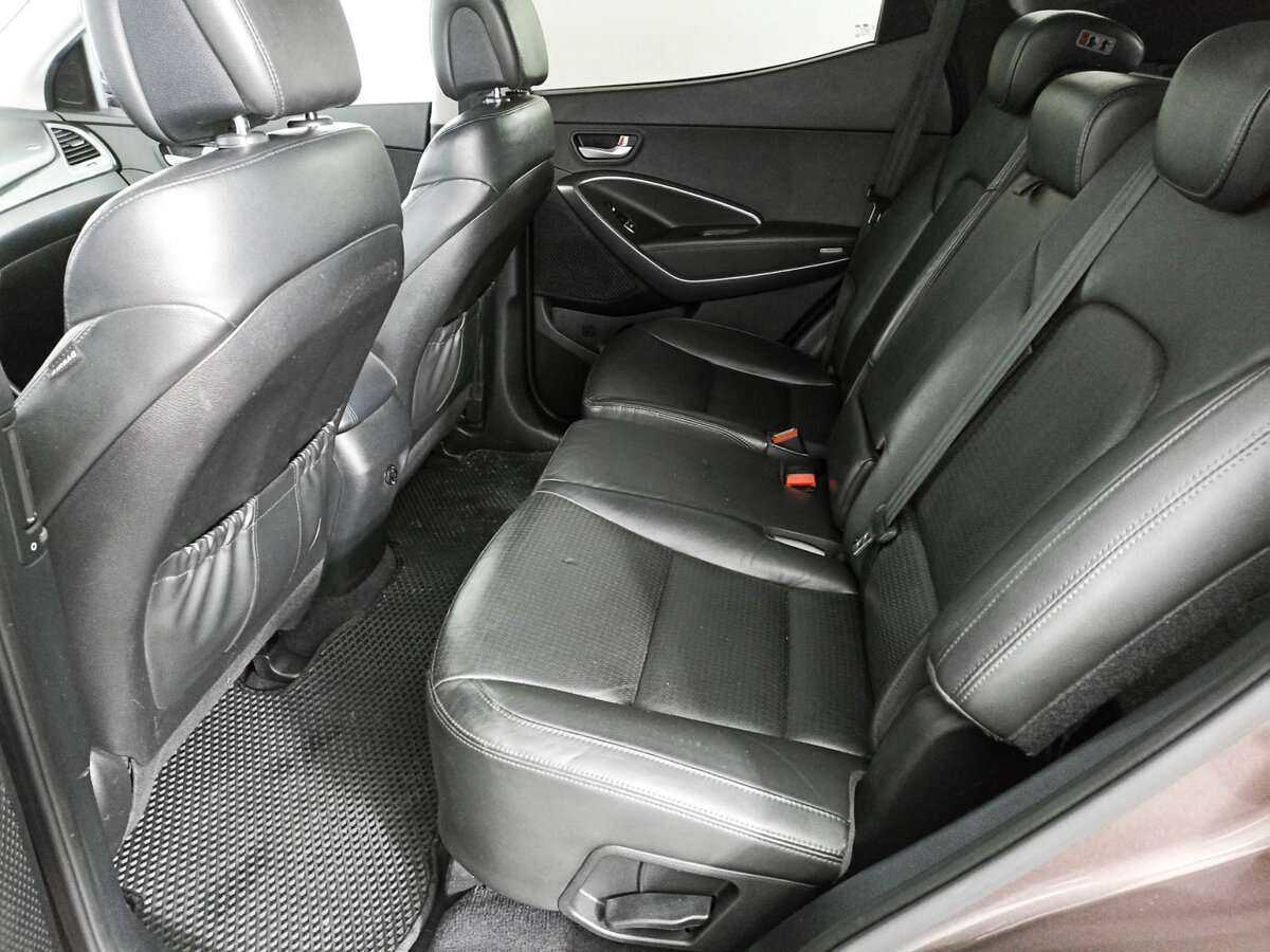 Б/У Хендай Санта Фе 2013 года. Фото: #9