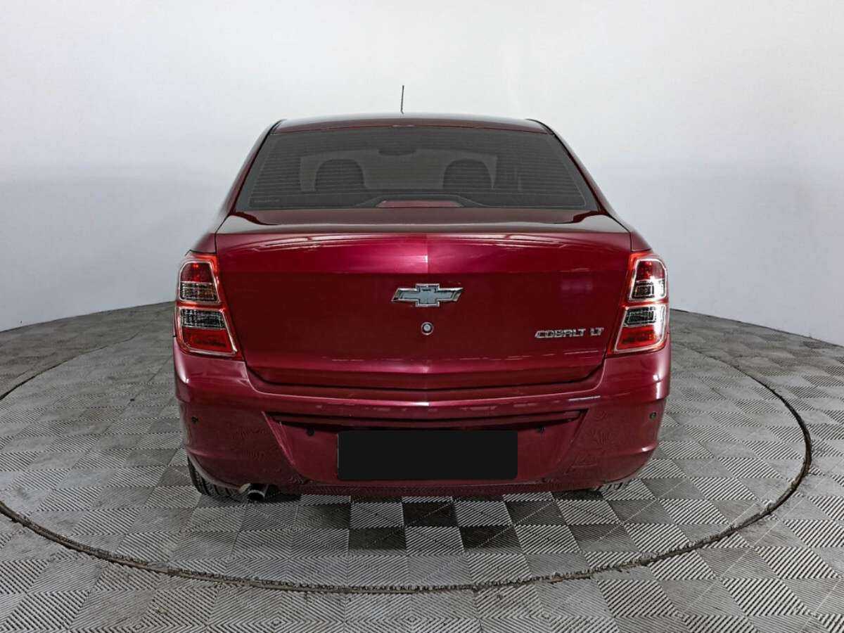 Б/У Шевроле Кобальт 2014 года. Фото: #5