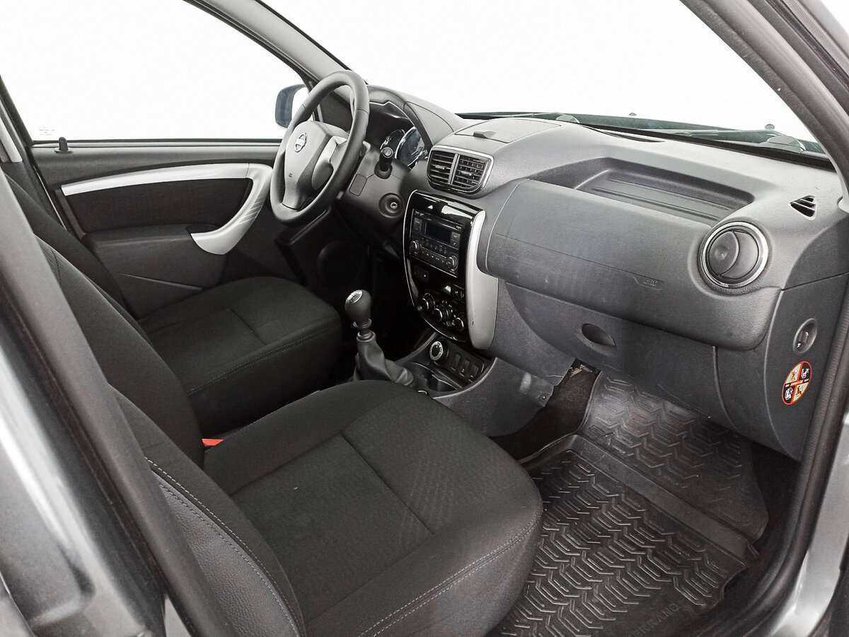 Б/У Ниссан Террано 2016 года. Фото: #8