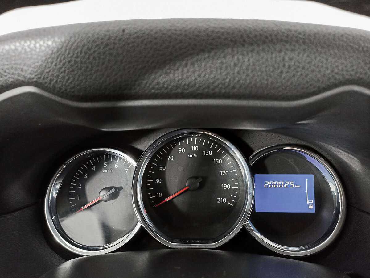 Б/У Ниссан Террано 2016 года. Фото: #10