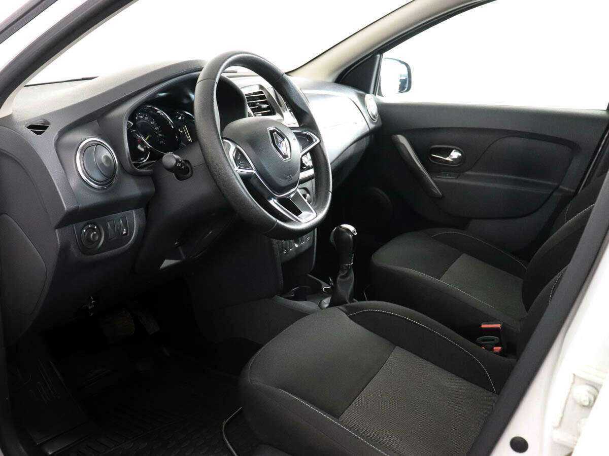 Б/У Рено Логан 2020 года. Фото: #7