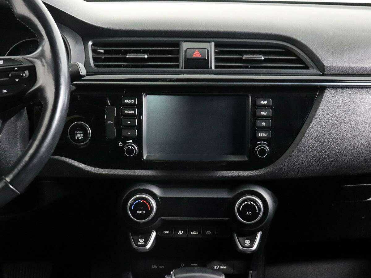 Б/У Киа Рио 2017 года. Фото: #11