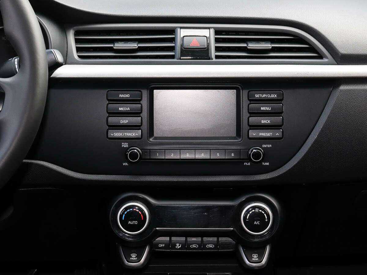 Б/У Киа Рио 2018 года. Фото: #11