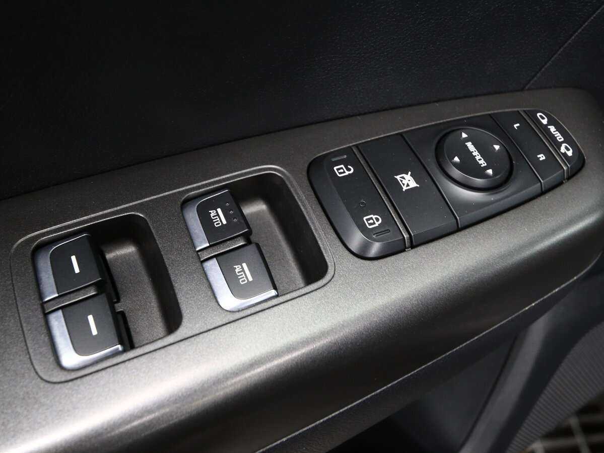 Б/У Киа Спортейдж 2017 года. Фото: #6