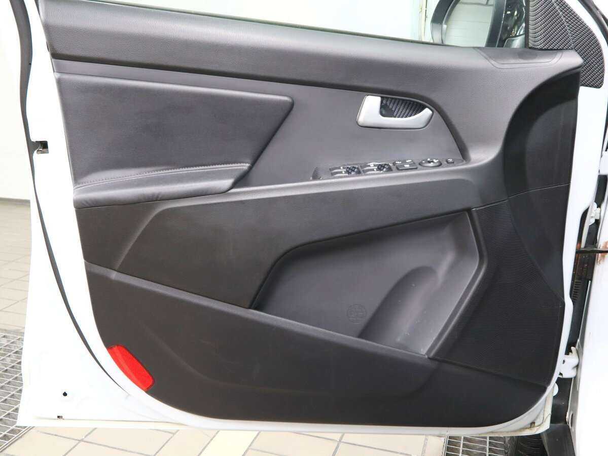 Б/У Киа Спортейдж 2012 года. Фото: #5