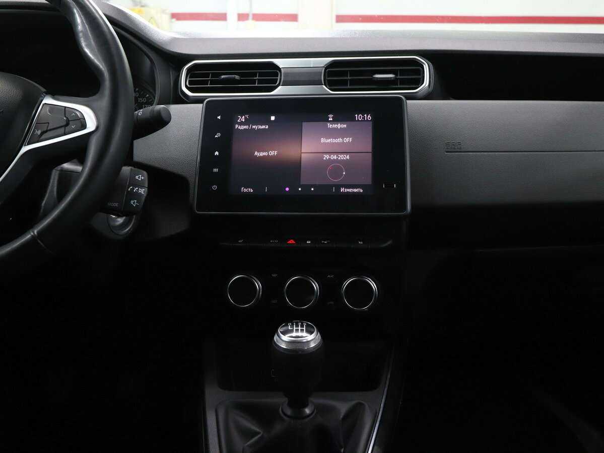 Б/У Рено Дастер 2021 года. Фото: #21