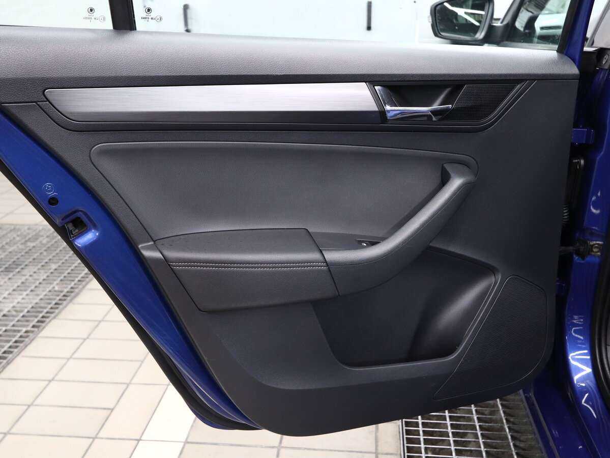 Б/У Шкода Рапид 2018 года. Фото: #9