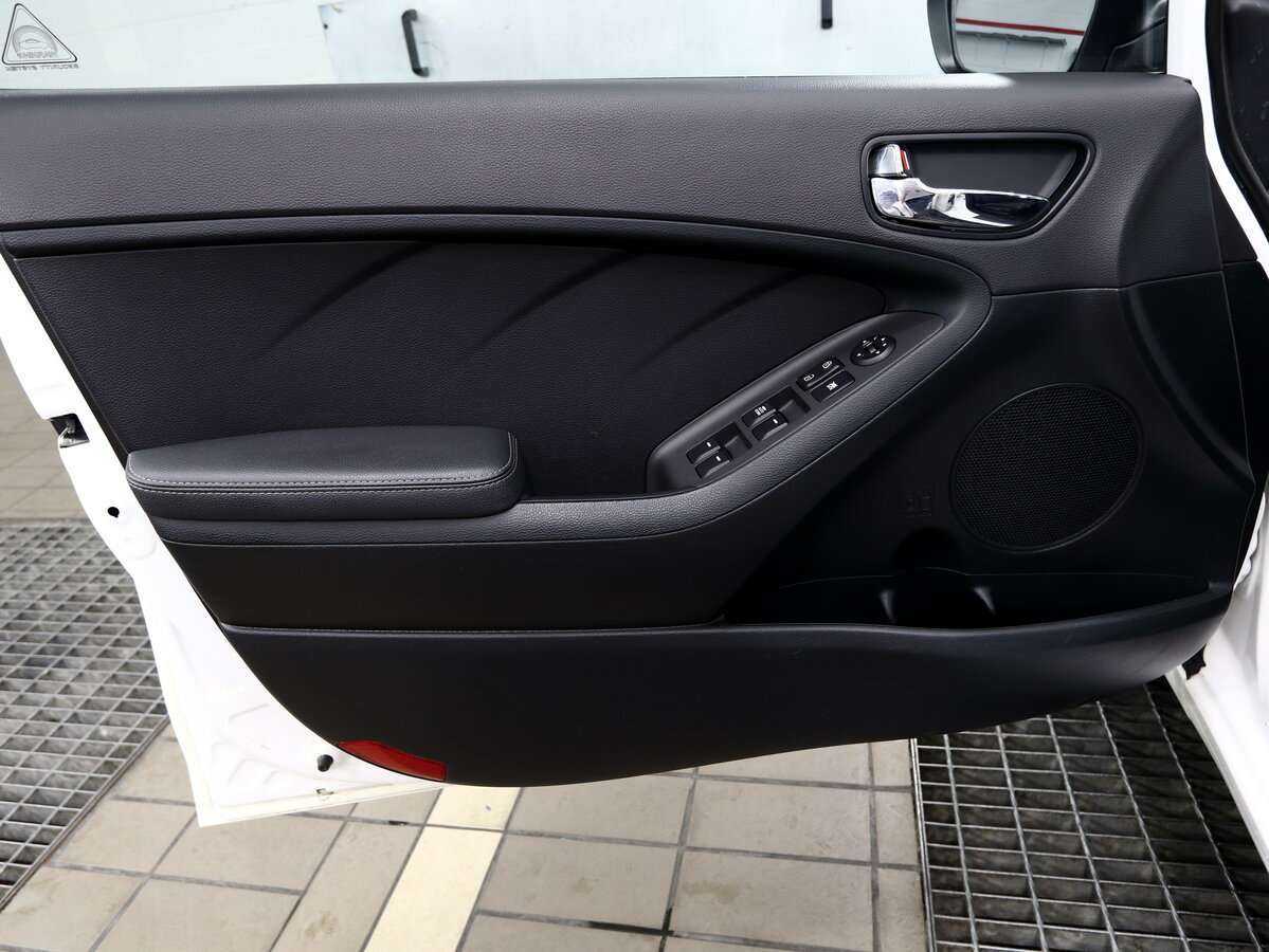 Б/У Киа Церато 2018 года. Фото: #12