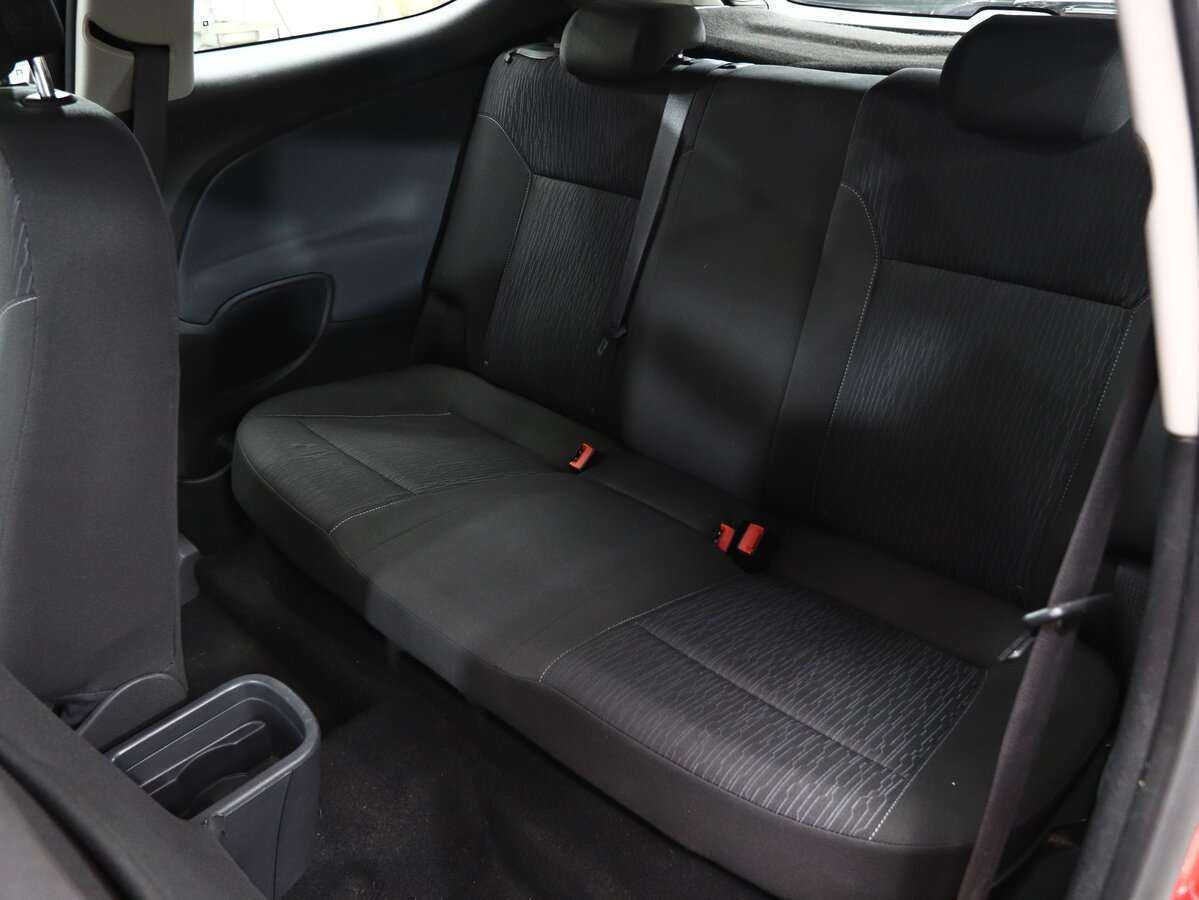 Б/У Опель Астра 2012 года. Фото: #8