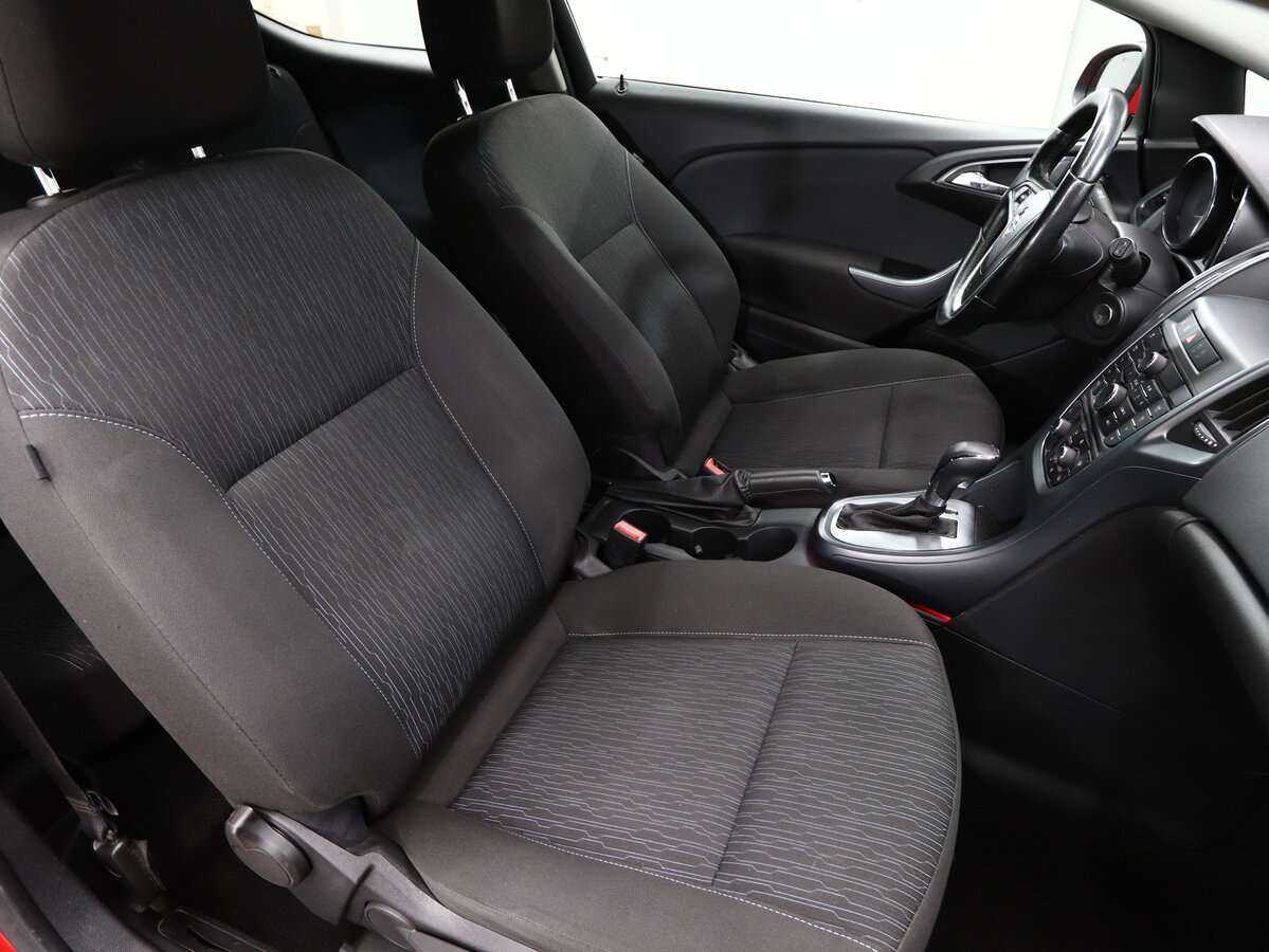 Б/У Опель Астра 2012 года. Фото: #10