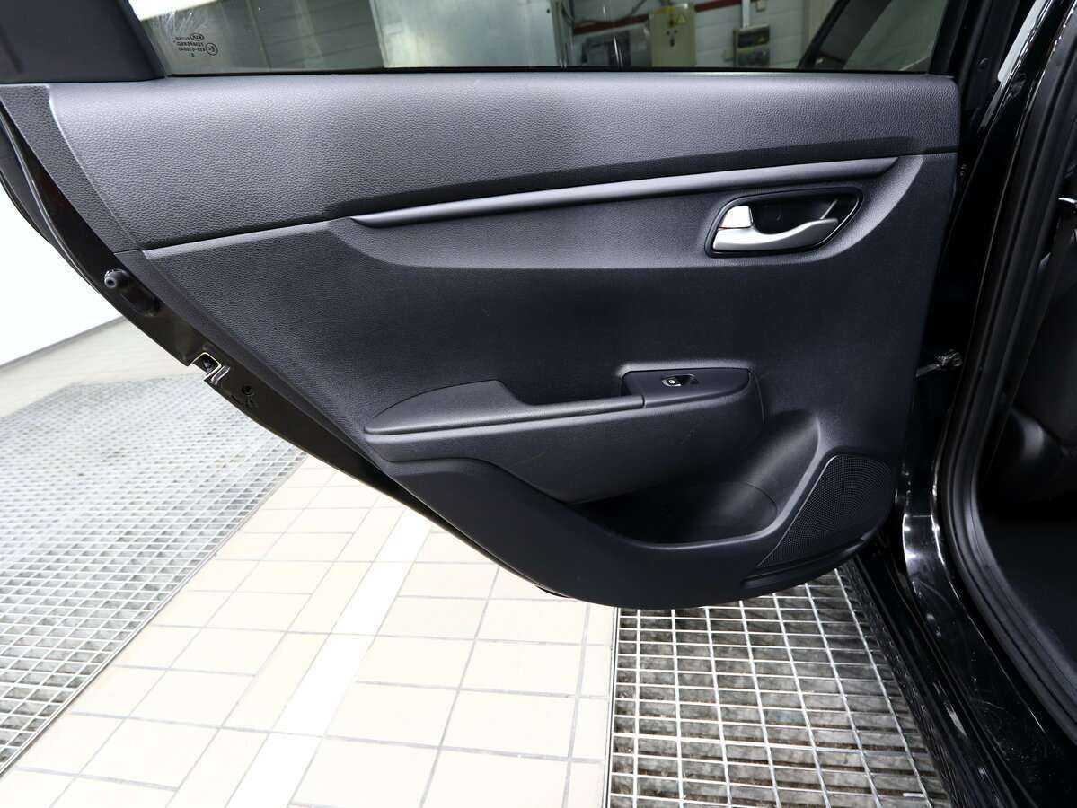 Б/У Киа Рио 2020 года. Фото: #13