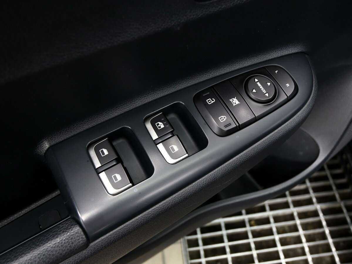 Б/У Киа Рио 2020 года. Фото: #15