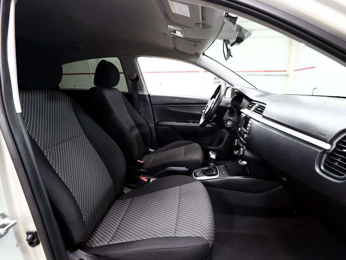 Б/У Киа Рио 2019 года. Фото: #6