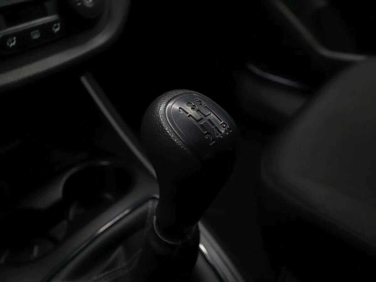 Б/У Лада (ВАЗ) Веста 2021 года. Фото: #13