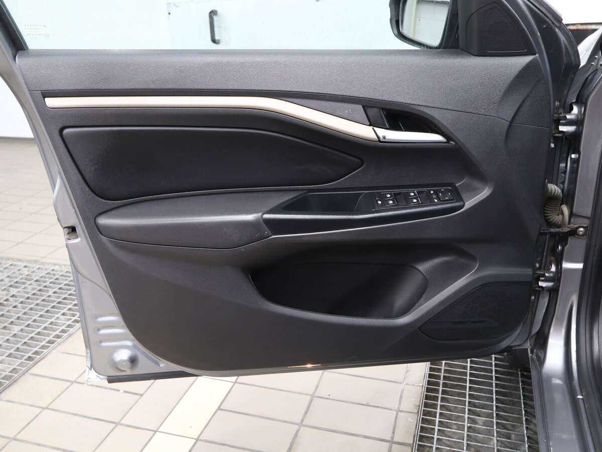 Б/У Лада (ВАЗ) Веста 2020 года. Фото: #12