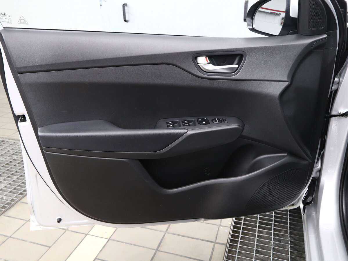 Б/У Хендай Солярис 2021 года. Фото: #11