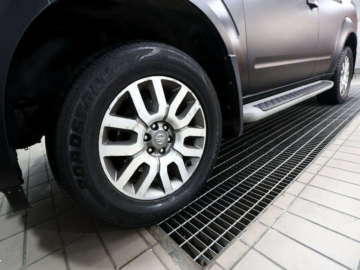 Б/У Ниссан Патфайндер 2012 года. Фото: #13