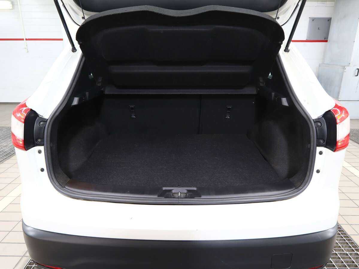 Б/У Ниссан Кашкай 2018 года. Фото: #17