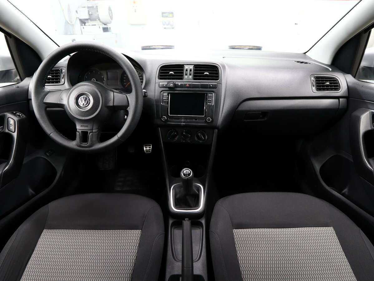 Б/У Фольксваген Поло 2012 года. Фото: #14